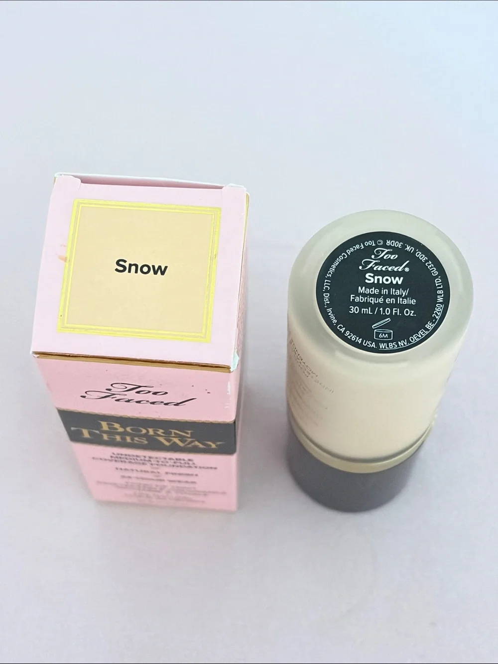 TOO FACED BORN THIS WAY FOUNDATION - SNOW